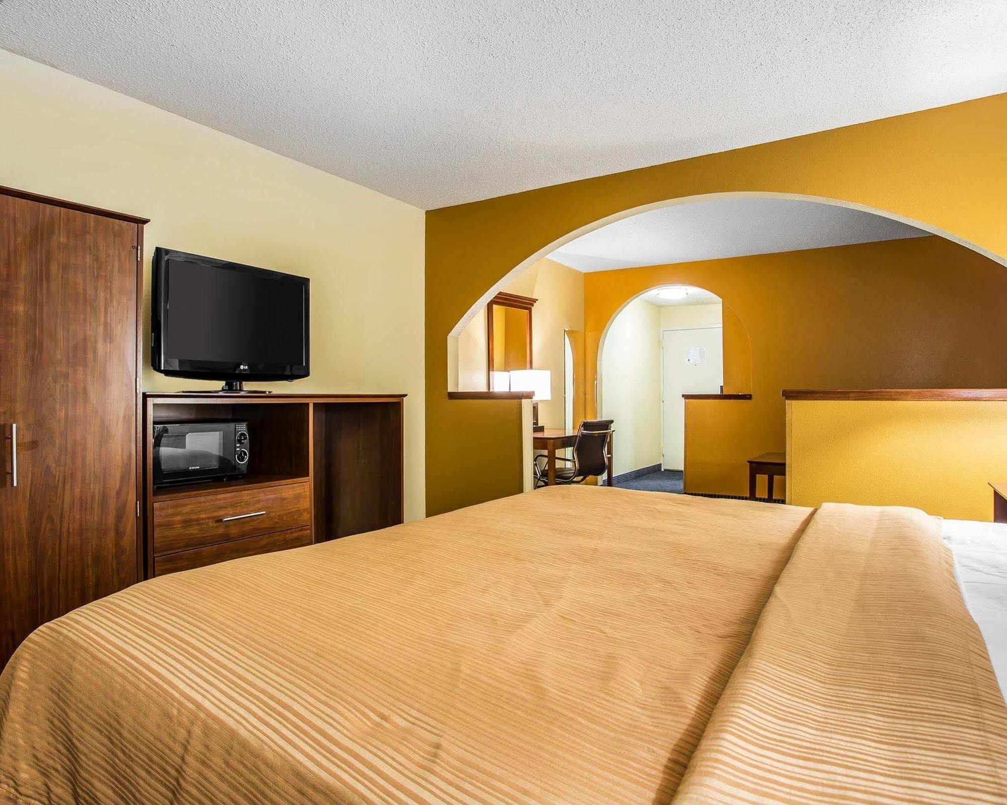 Quality Inn Mullins Marion Exterior foto